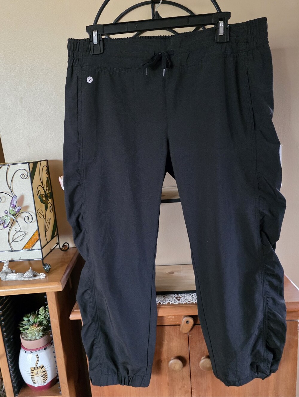 Velocity Black Elastic Waist Jogger Cropped Activewear Lightweight Pants Size L